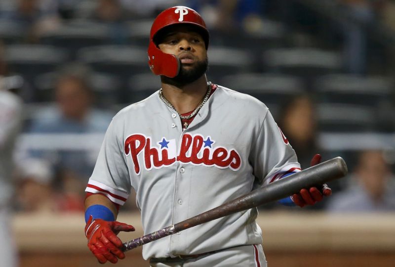 Legendary baseball guy Carlos Santana smashed a TV with a bat to put a forestall to Fornite closing season 1